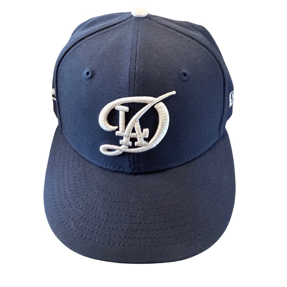 New Era 59FIFTY Los Angeles Dodgers Fitted Hat Navy Blue 7 Speckle Underbrim